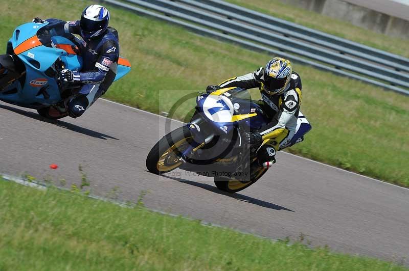 Motorcycle action photographs;Rockingham;Rockingham photographs;Trackday digital images;event digital images;eventdigitalimages;no limits trackday;peter wileman photography;rockingham corby northamptonshire;trackday;trackday photos