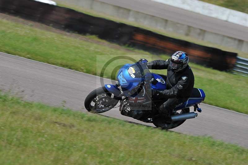 Motorcycle action photographs;Rockingham;Rockingham photographs;Trackday digital images;event digital images;eventdigitalimages;no limits trackday;peter wileman photography;rockingham corby northamptonshire;trackday;trackday photos