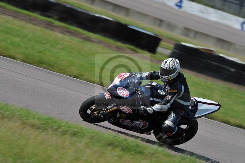 Motorcycle action photographs;Rockingham;Rockingham photographs;Trackday digital images;event digital images;eventdigitalimages;no limits trackday;peter wileman photography;rockingham corby northamptonshire;trackday;trackday photos