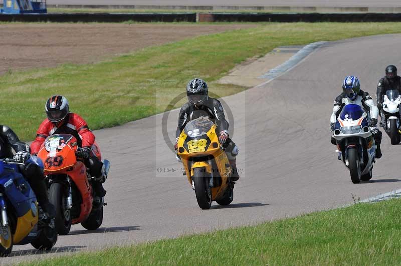 Motorcycle action photographs;Rockingham;Rockingham photographs;Trackday digital images;event digital images;eventdigitalimages;no limits trackday;peter wileman photography;rockingham corby northamptonshire;trackday;trackday photos