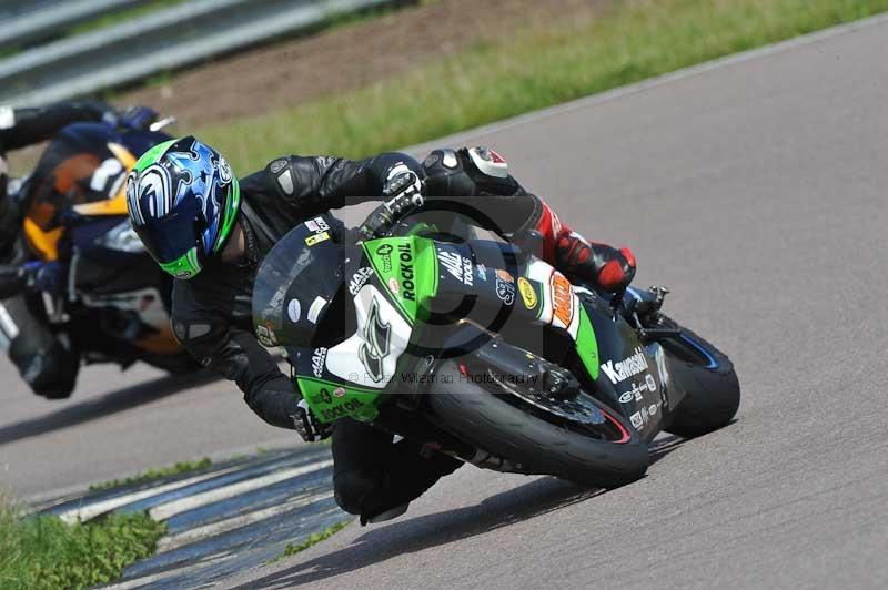 Motorcycle action photographs;Rockingham;Rockingham photographs;Trackday digital images;event digital images;eventdigitalimages;no limits trackday;peter wileman photography;rockingham corby northamptonshire;trackday;trackday photos