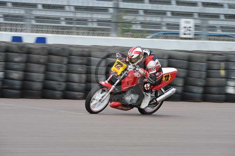 Motorcycle action photographs;Rockingham;Rockingham photographs;Trackday digital images;event digital images;eventdigitalimages;no limits trackday;peter wileman photography;rockingham corby northamptonshire;trackday;trackday photos