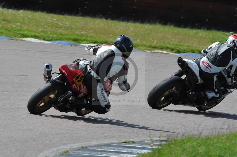 Motorcycle action photographs;Rockingham;Rockingham photographs;Trackday digital images;event digital images;eventdigitalimages;no limits trackday;peter wileman photography;rockingham corby northamptonshire;trackday;trackday photos