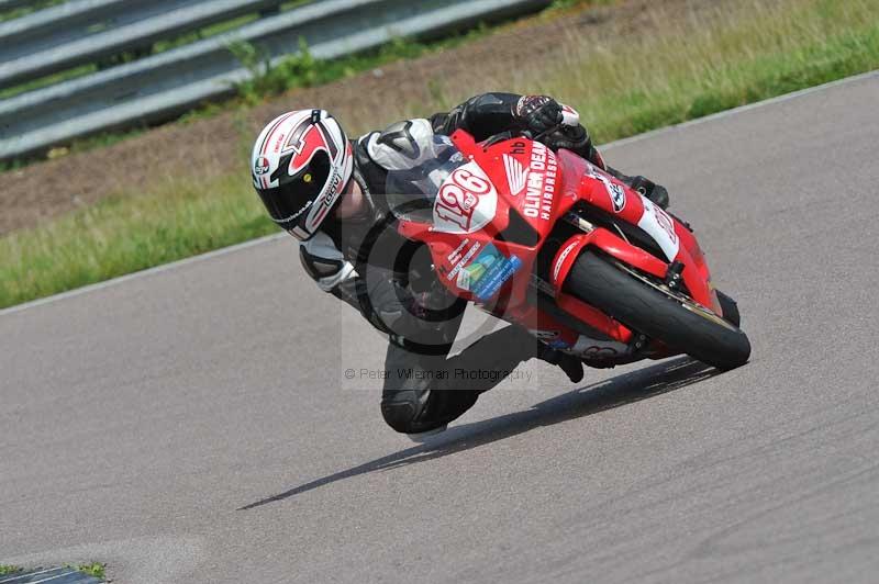 Motorcycle action photographs;Rockingham;Rockingham photographs;Trackday digital images;event digital images;eventdigitalimages;no limits trackday;peter wileman photography;rockingham corby northamptonshire;trackday;trackday photos