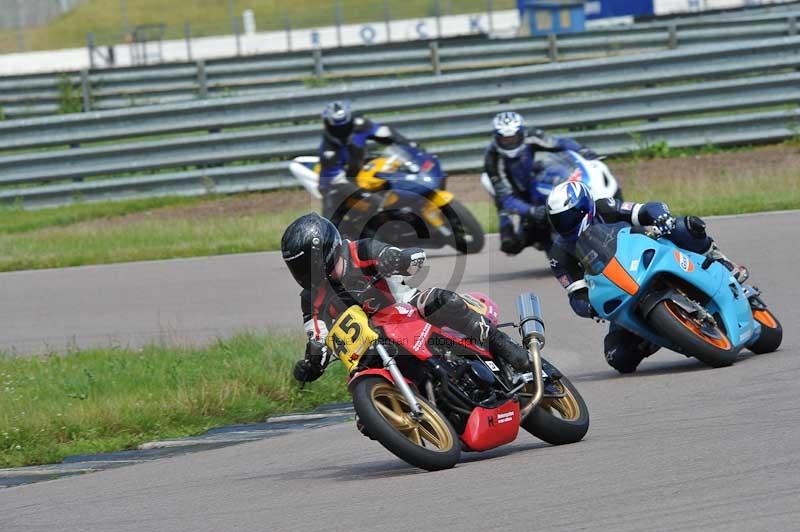 Motorcycle action photographs;Rockingham;Rockingham photographs;Trackday digital images;event digital images;eventdigitalimages;no limits trackday;peter wileman photography;rockingham corby northamptonshire;trackday;trackday photos