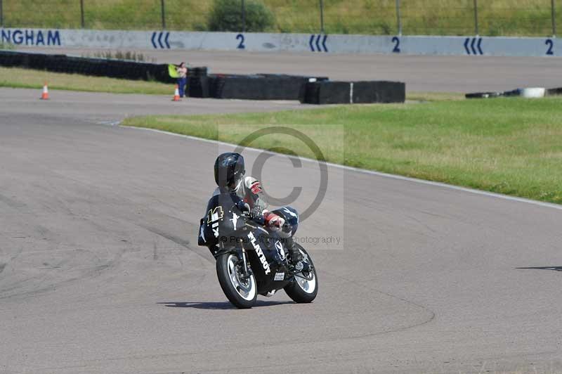 Rockingham no limits trackday;enduro digital images;event digital images;eventdigitalimages;no limits trackdays;peter wileman photography;racing digital images;rockingham raceway northamptonshire;rockingham trackday photographs;trackday digital images;trackday photos