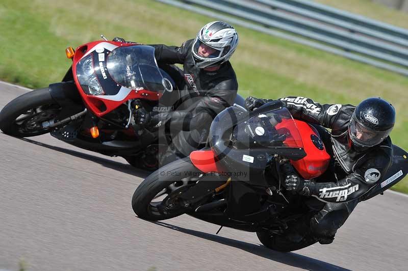 Rockingham no limits trackday;enduro digital images;event digital images;eventdigitalimages;no limits trackdays;peter wileman photography;racing digital images;rockingham raceway northamptonshire;rockingham trackday photographs;trackday digital images;trackday photos