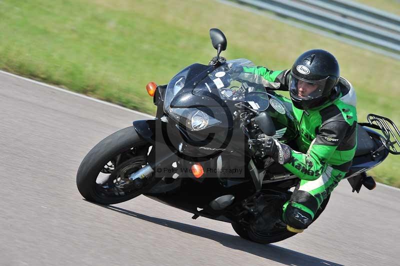 Rockingham no limits trackday;enduro digital images;event digital images;eventdigitalimages;no limits trackdays;peter wileman photography;racing digital images;rockingham raceway northamptonshire;rockingham trackday photographs;trackday digital images;trackday photos