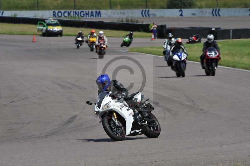 Rockingham no limits trackday;enduro digital images;event digital images;eventdigitalimages;no limits trackdays;peter wileman photography;racing digital images;rockingham raceway northamptonshire;rockingham trackday photographs;trackday digital images;trackday photos