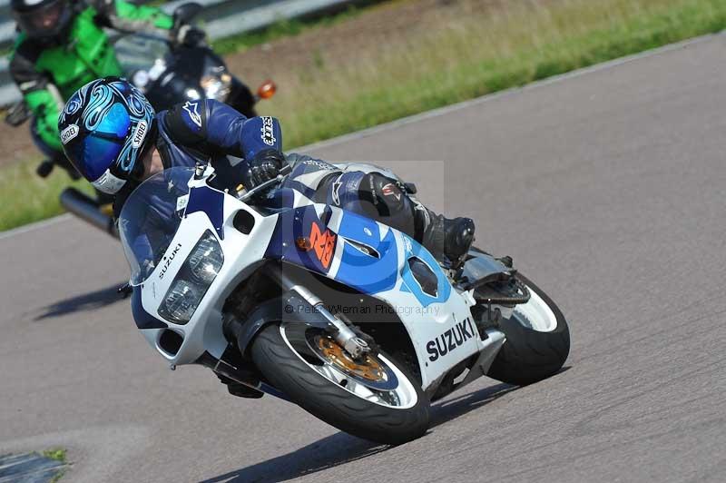 Rockingham no limits trackday;enduro digital images;event digital images;eventdigitalimages;no limits trackdays;peter wileman photography;racing digital images;rockingham raceway northamptonshire;rockingham trackday photographs;trackday digital images;trackday photos