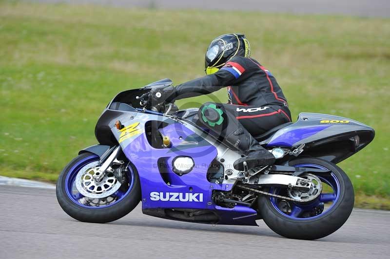 Rockingham no limits trackday;enduro digital images;event digital images;eventdigitalimages;no limits trackdays;peter wileman photography;racing digital images;rockingham raceway northamptonshire;rockingham trackday photographs;trackday digital images;trackday photos