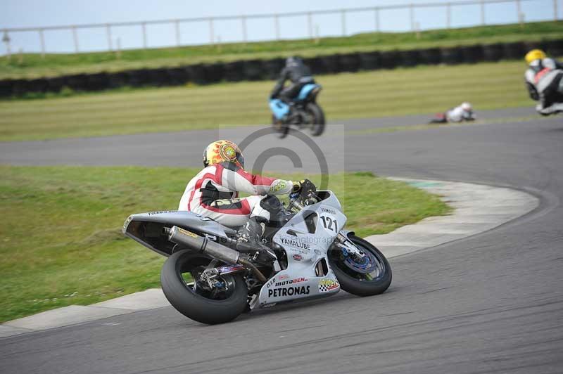 Rockingham no limits trackday;enduro digital images;event digital images;eventdigitalimages;no limits trackdays;peter wileman photography;racing digital images;rockingham raceway northamptonshire;rockingham trackday photographs;trackday digital images;trackday photos