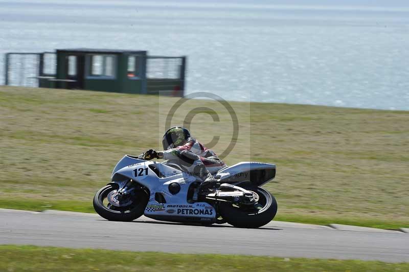 Rockingham no limits trackday;enduro digital images;event digital images;eventdigitalimages;no limits trackdays;peter wileman photography;racing digital images;rockingham raceway northamptonshire;rockingham trackday photographs;trackday digital images;trackday photos