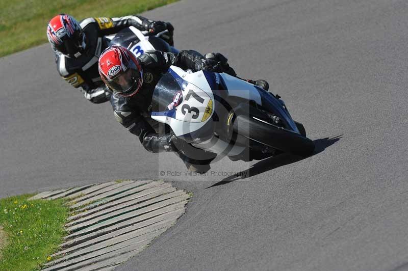 Rockingham no limits trackday;enduro digital images;event digital images;eventdigitalimages;no limits trackdays;peter wileman photography;racing digital images;rockingham raceway northamptonshire;rockingham trackday photographs;trackday digital images;trackday photos