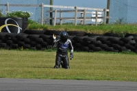 Rockingham-no-limits-trackday;enduro-digital-images;event-digital-images;eventdigitalimages;no-limits-trackdays;peter-wileman-photography;racing-digital-images;rockingham-raceway-northamptonshire;rockingham-trackday-photographs;trackday-digital-images;trackday-photos