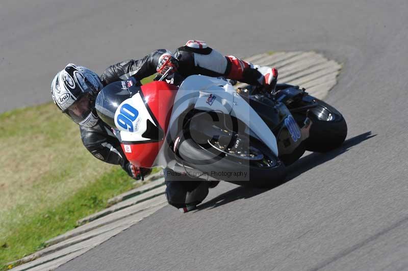 Rockingham no limits trackday;enduro digital images;event digital images;eventdigitalimages;no limits trackdays;peter wileman photography;racing digital images;rockingham raceway northamptonshire;rockingham trackday photographs;trackday digital images;trackday photos