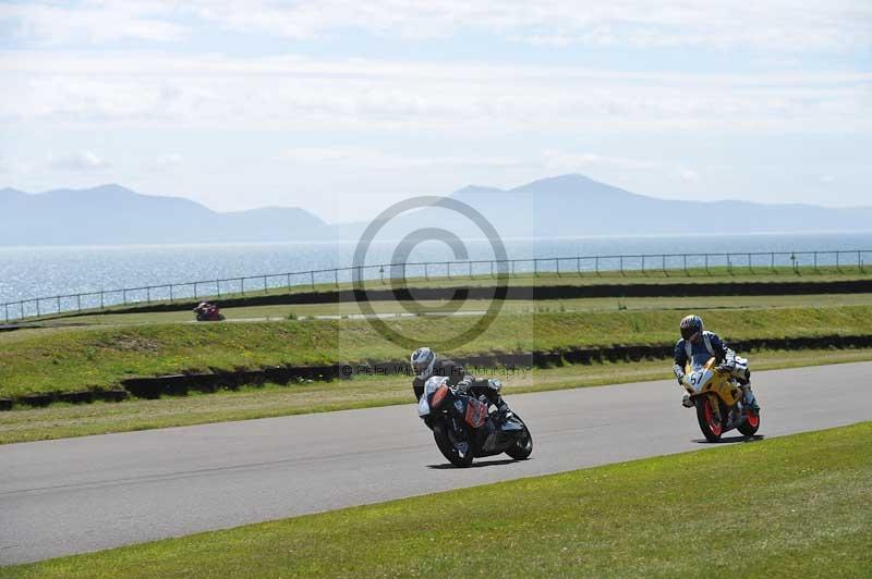 anglesey no limits trackday;anglesey photographs;anglesey trackday photographs;enduro digital images;event digital images;eventdigitalimages;no limits trackdays;peter wileman photography;racing digital images;trac mon;trackday digital images;trackday photos;ty croes