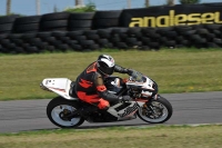 anglesey-no-limits-trackday;anglesey-photographs;anglesey-trackday-photographs;enduro-digital-images;event-digital-images;eventdigitalimages;no-limits-trackdays;peter-wileman-photography;racing-digital-images;trac-mon;trackday-digital-images;trackday-photos;ty-croes