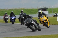 Rockingham-no-limits-trackday;enduro-digital-images;event-digital-images;eventdigitalimages;no-limits-trackdays;peter-wileman-photography;racing-digital-images;rockingham-raceway-northamptonshire;rockingham-trackday-photographs;trackday-digital-images;trackday-photos