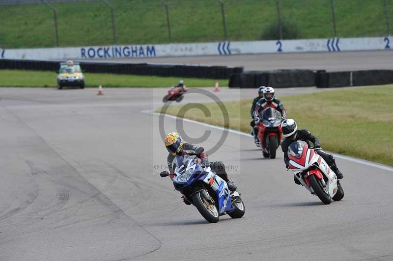 Rockingham no limits trackday;enduro digital images;event digital images;eventdigitalimages;no limits trackdays;peter wileman photography;racing digital images;rockingham raceway northamptonshire;rockingham trackday photographs;trackday digital images;trackday photos