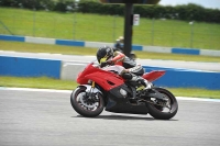 Motorcycle-action-photographs;donington;donington-park-leicestershire;donington-photographs;event-digital-images;eventdigitalimages;no-limits-trackday;peter-wileman-photography;trackday;trackday-digital-images;trackday-photos