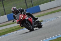 Motorcycle-action-photographs;donington;donington-park-leicestershire;donington-photographs;event-digital-images;eventdigitalimages;no-limits-trackday;peter-wileman-photography;trackday;trackday-digital-images;trackday-photos