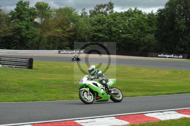 enduro digital images;event digital images;eventdigitalimages;no limits trackdays;oulton no limits trackday;oulton park cheshire;oulton trackday photographs;peter wileman photography;racing digital images;trackday digital images;trackday photos