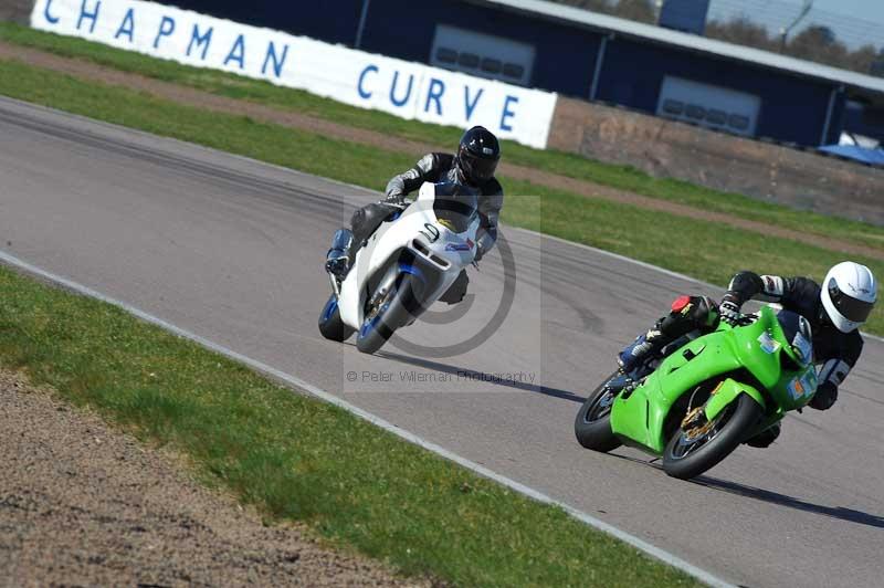 Rockingham no limits trackday;enduro digital images;event digital images;eventdigitalimages;no limits trackdays;peter wileman photography;racing digital images;rockingham raceway northamptonshire;rockingham trackday photographs;trackday digital images;trackday photos