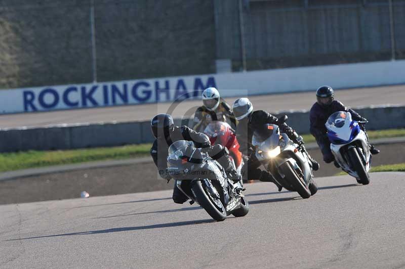 Rockingham no limits trackday;enduro digital images;event digital images;eventdigitalimages;no limits trackdays;peter wileman photography;racing digital images;rockingham raceway northamptonshire;rockingham trackday photographs;trackday digital images;trackday photos