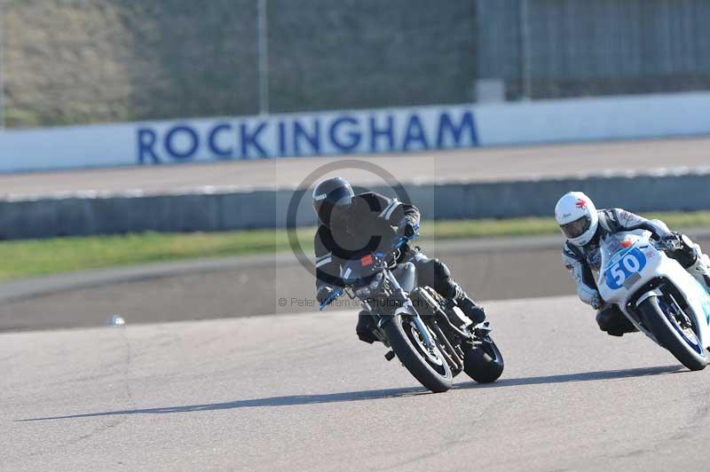 Rockingham no limits trackday;enduro digital images;event digital images;eventdigitalimages;no limits trackdays;peter wileman photography;racing digital images;rockingham raceway northamptonshire;rockingham trackday photographs;trackday digital images;trackday photos