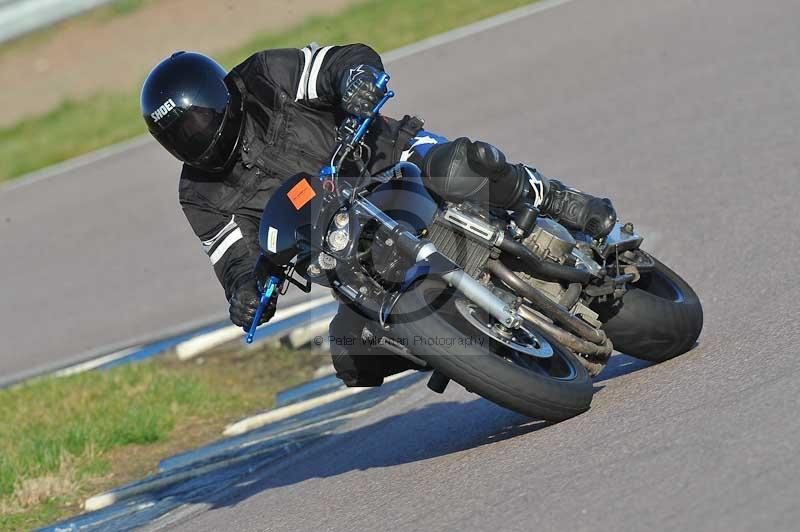 Rockingham no limits trackday;enduro digital images;event digital images;eventdigitalimages;no limits trackdays;peter wileman photography;racing digital images;rockingham raceway northamptonshire;rockingham trackday photographs;trackday digital images;trackday photos