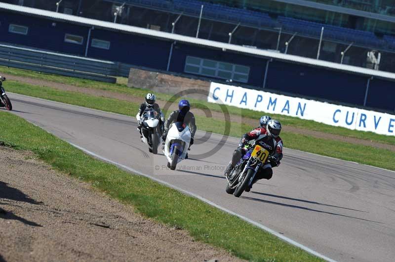 Rockingham no limits trackday;enduro digital images;event digital images;eventdigitalimages;no limits trackdays;peter wileman photography;racing digital images;rockingham raceway northamptonshire;rockingham trackday photographs;trackday digital images;trackday photos