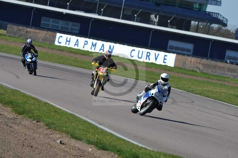 Rockingham no limits trackday;enduro digital images;event digital images;eventdigitalimages;no limits trackdays;peter wileman photography;racing digital images;rockingham raceway northamptonshire;rockingham trackday photographs;trackday digital images;trackday photos