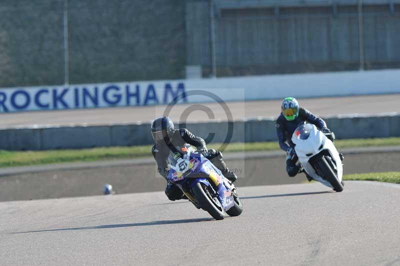 Rockingham no limits trackday;enduro digital images;event digital images;eventdigitalimages;no limits trackdays;peter wileman photography;racing digital images;rockingham raceway northamptonshire;rockingham trackday photographs;trackday digital images;trackday photos