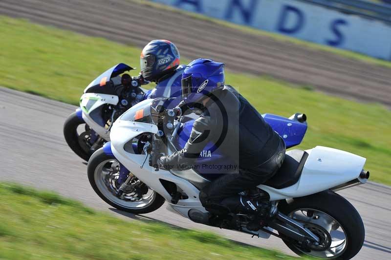 Rockingham no limits trackday;enduro digital images;event digital images;eventdigitalimages;no limits trackdays;peter wileman photography;racing digital images;rockingham raceway northamptonshire;rockingham trackday photographs;trackday digital images;trackday photos