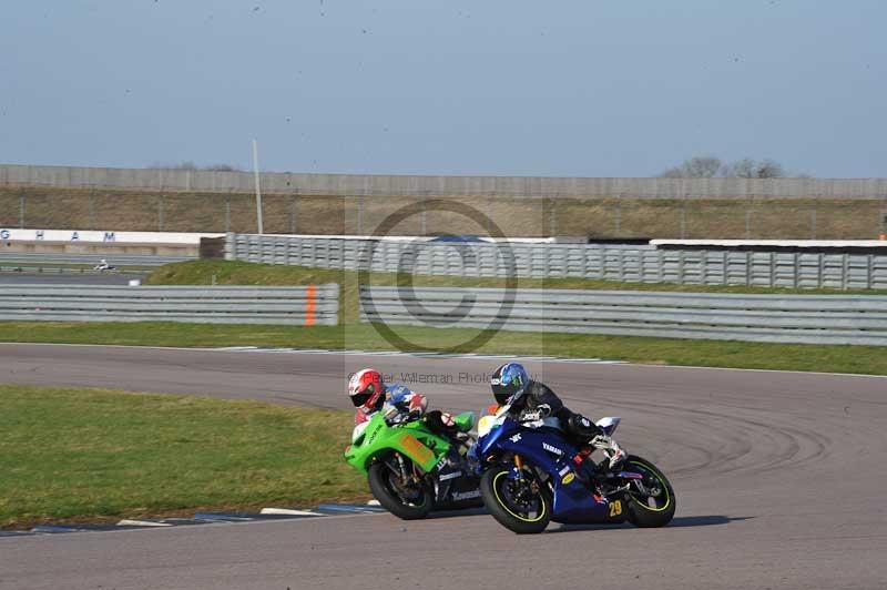 Rockingham no limits trackday;enduro digital images;event digital images;eventdigitalimages;no limits trackdays;peter wileman photography;racing digital images;rockingham raceway northamptonshire;rockingham trackday photographs;trackday digital images;trackday photos