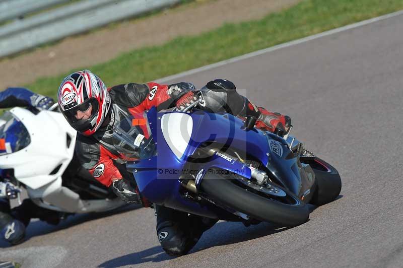 Rockingham no limits trackday;enduro digital images;event digital images;eventdigitalimages;no limits trackdays;peter wileman photography;racing digital images;rockingham raceway northamptonshire;rockingham trackday photographs;trackday digital images;trackday photos