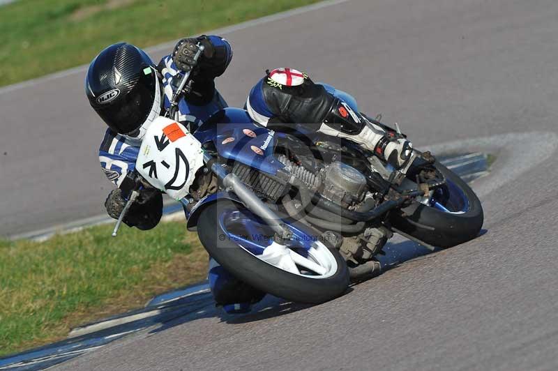 Rockingham no limits trackday;enduro digital images;event digital images;eventdigitalimages;no limits trackdays;peter wileman photography;racing digital images;rockingham raceway northamptonshire;rockingham trackday photographs;trackday digital images;trackday photos