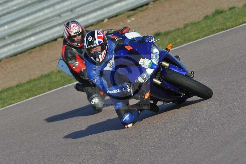 Rockingham no limits trackday;enduro digital images;event digital images;eventdigitalimages;no limits trackdays;peter wileman photography;racing digital images;rockingham raceway northamptonshire;rockingham trackday photographs;trackday digital images;trackday photos