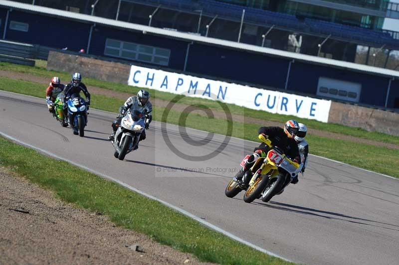 Rockingham no limits trackday;enduro digital images;event digital images;eventdigitalimages;no limits trackdays;peter wileman photography;racing digital images;rockingham raceway northamptonshire;rockingham trackday photographs;trackday digital images;trackday photos