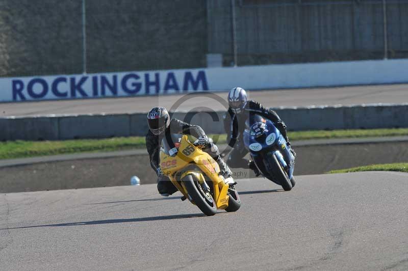 Rockingham no limits trackday;enduro digital images;event digital images;eventdigitalimages;no limits trackdays;peter wileman photography;racing digital images;rockingham raceway northamptonshire;rockingham trackday photographs;trackday digital images;trackday photos