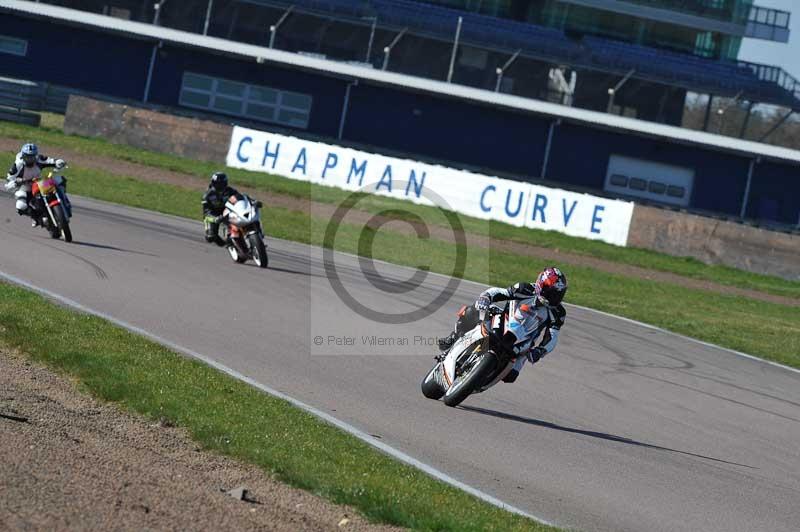 Rockingham no limits trackday;enduro digital images;event digital images;eventdigitalimages;no limits trackdays;peter wileman photography;racing digital images;rockingham raceway northamptonshire;rockingham trackday photographs;trackday digital images;trackday photos