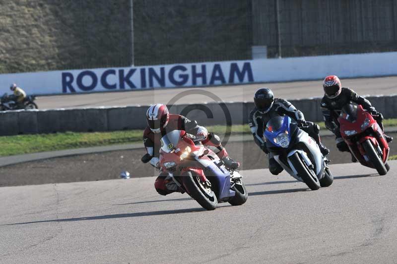 Rockingham no limits trackday;enduro digital images;event digital images;eventdigitalimages;no limits trackdays;peter wileman photography;racing digital images;rockingham raceway northamptonshire;rockingham trackday photographs;trackday digital images;trackday photos