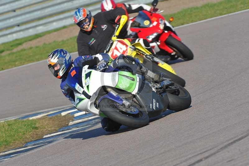 Rockingham no limits trackday;enduro digital images;event digital images;eventdigitalimages;no limits trackdays;peter wileman photography;racing digital images;rockingham raceway northamptonshire;rockingham trackday photographs;trackday digital images;trackday photos