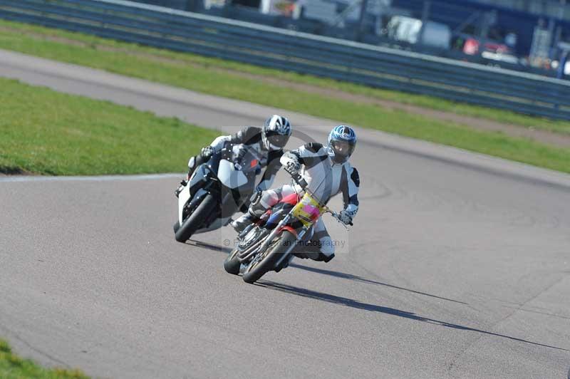 Rockingham no limits trackday;enduro digital images;event digital images;eventdigitalimages;no limits trackdays;peter wileman photography;racing digital images;rockingham raceway northamptonshire;rockingham trackday photographs;trackday digital images;trackday photos