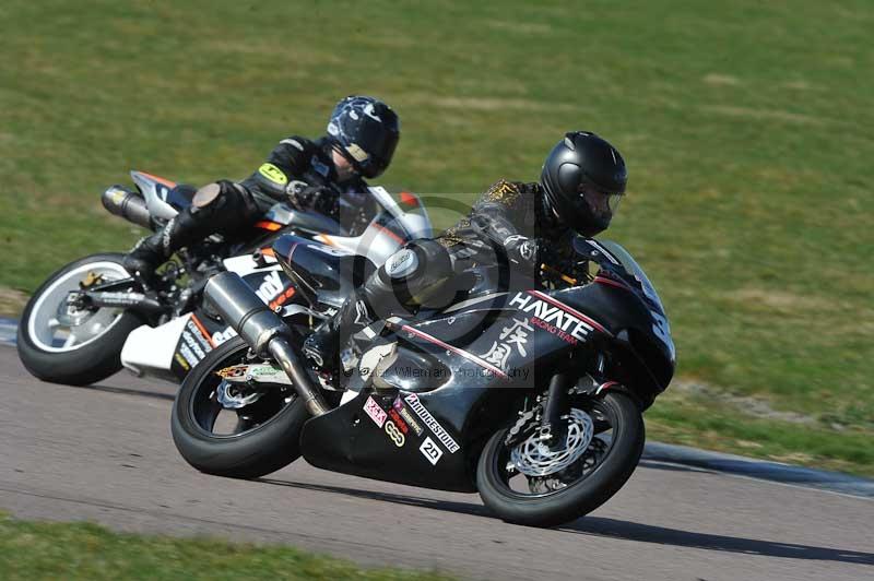 Rockingham no limits trackday;enduro digital images;event digital images;eventdigitalimages;no limits trackdays;peter wileman photography;racing digital images;rockingham raceway northamptonshire;rockingham trackday photographs;trackday digital images;trackday photos