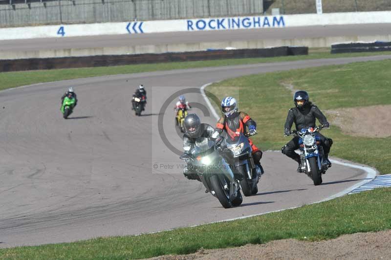 Rockingham no limits trackday;enduro digital images;event digital images;eventdigitalimages;no limits trackdays;peter wileman photography;racing digital images;rockingham raceway northamptonshire;rockingham trackday photographs;trackday digital images;trackday photos