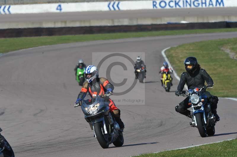 Rockingham no limits trackday;enduro digital images;event digital images;eventdigitalimages;no limits trackdays;peter wileman photography;racing digital images;rockingham raceway northamptonshire;rockingham trackday photographs;trackday digital images;trackday photos