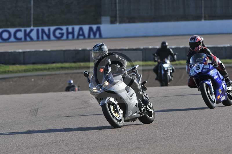 Rockingham no limits trackday;enduro digital images;event digital images;eventdigitalimages;no limits trackdays;peter wileman photography;racing digital images;rockingham raceway northamptonshire;rockingham trackday photographs;trackday digital images;trackday photos