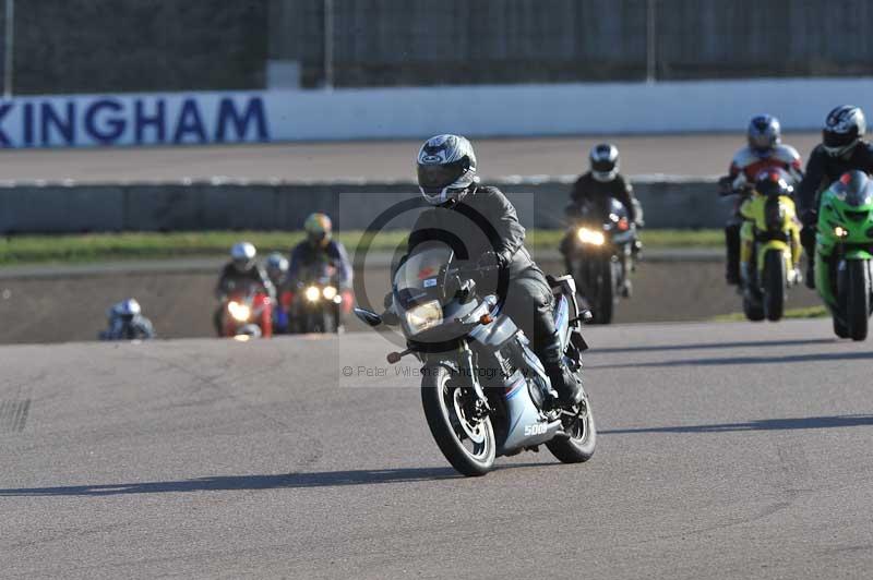 Rockingham no limits trackday;enduro digital images;event digital images;eventdigitalimages;no limits trackdays;peter wileman photography;racing digital images;rockingham raceway northamptonshire;rockingham trackday photographs;trackday digital images;trackday photos